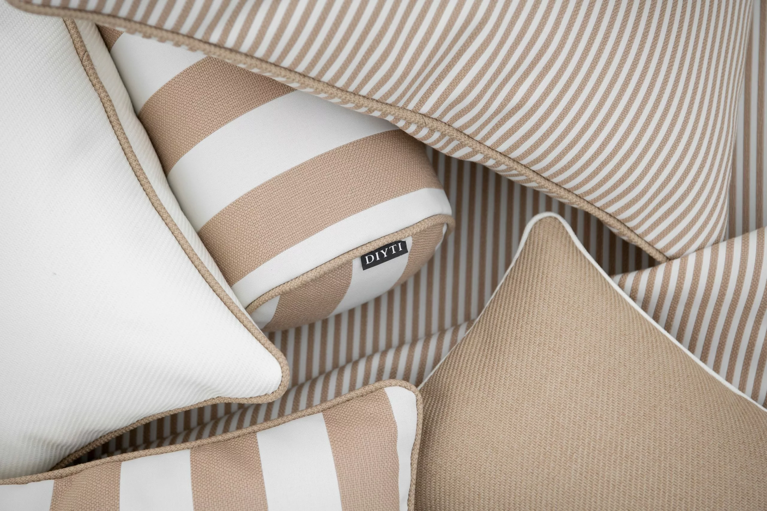 DIYTI Plain Kissen 45x45 Cm, Beige 4 DIYTI Plain Kissen 45x45 Cm, Beige – Bild 2