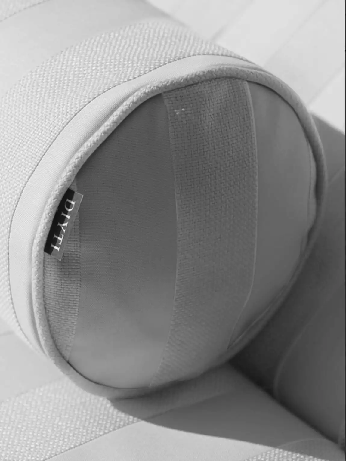 DIYTI Wide Stripe Kissen 17x45 Cm, Weiß 4 DIYTI Wide Stripe Kissen 17x45 Cm, Weiß – Bild 2