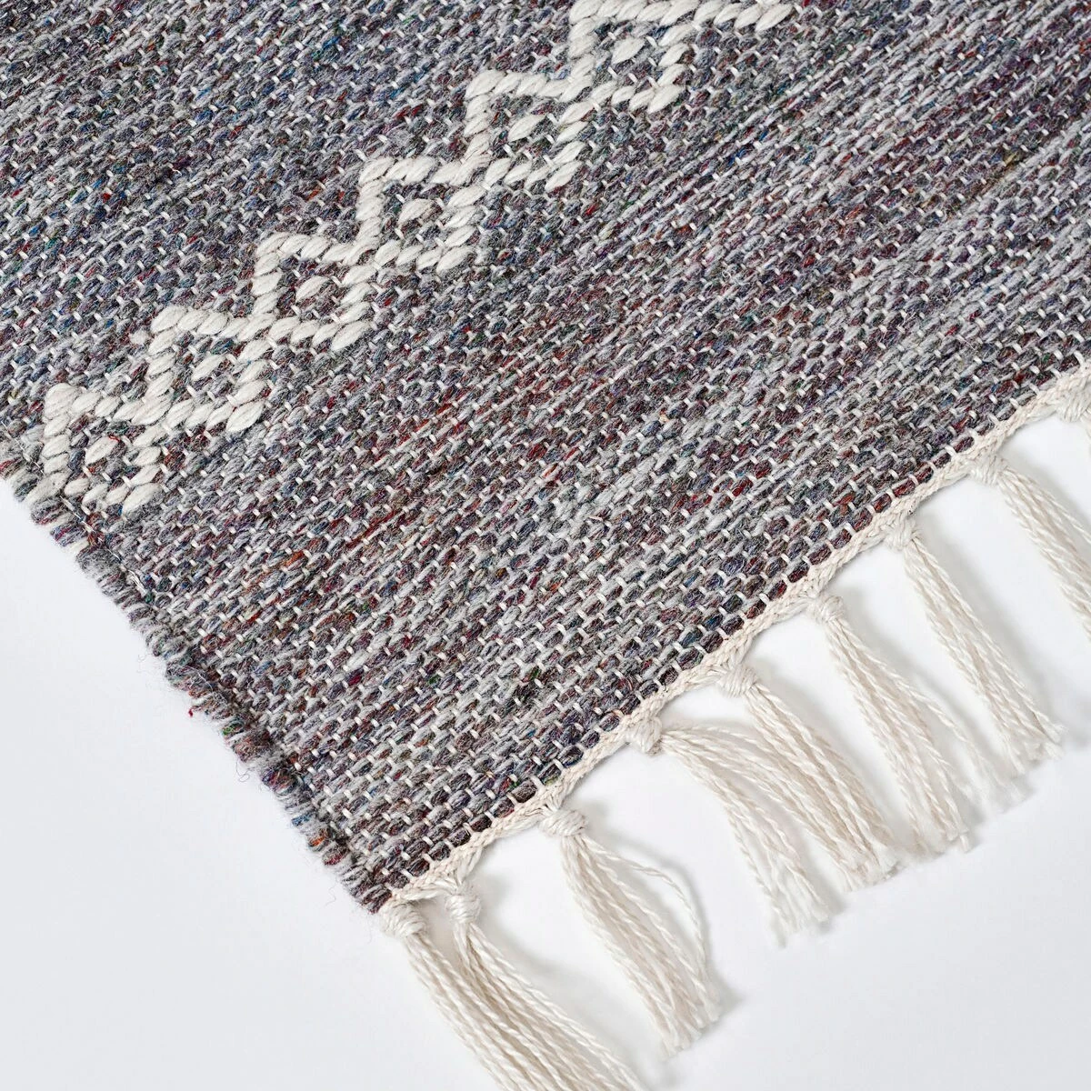 House Doctor Ciero Teppich Hellgrau, 85x130 Cm 5 House Doctor Ciero Teppich Hellgrau, 85x130 Cm – Bild 3