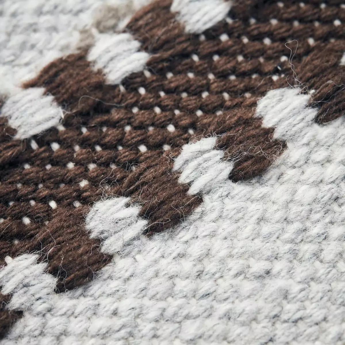 House Doctor Ciero Teppich Hellgrau, 140x200 Cm 8 House Doctor Ciero Teppich Hellgrau, 140x200 Cm – Bild 6