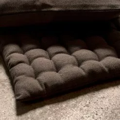 Linum Pepper Sitzkissen 40x40 Cm, Bear Brown -Sommer Stil Boutique linum pepper sitzkissen 40x40 cm 37 1