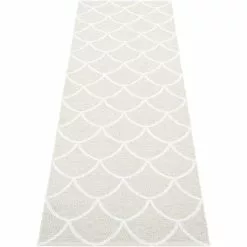 Pappelina Kotte Teppich Fossil Grey/ White, 70x225 Cm