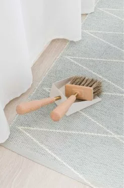 Pappelina Max Teppich Sage/Vanilla, 70x320 Cm -Sommer Stil Boutique pappelina max teppich sage vanilla 1 1