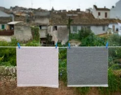 Pappelina Mono Matte 85x160 Cm, Schwarz -Sommer Stil Boutique pappelina mono matte 85x160 cm schwarz 2 1