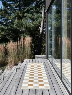 Pappelina Pix Teppich Beige / Vanilla / Ochre, 70x160 Cm -Sommer Stil Boutique pappelina pix rug beige vanilla ochre 3