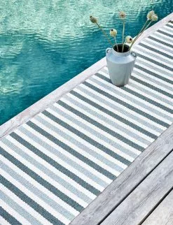 Pappelina Teo Teppich Sage / Army / Vanilla, 70x240 Cm 9 Pappelina Teo Teppich Sage / Army / Vanilla, 70x240 Cm -Sommer Stil Boutique pappelina teo rug sage army vanilla 2 1