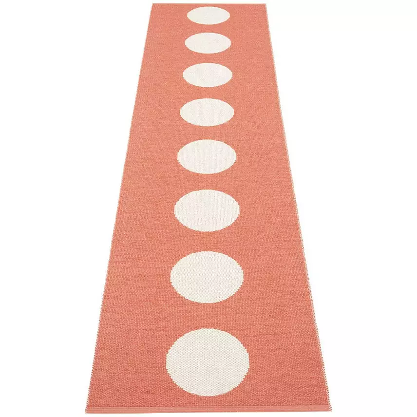 Pappelina Vera Teppich Flamingo / Vanilla, 70x300 Cm 3 Pappelina Vera Teppich Flamingo / Vanilla, 70x300 Cm