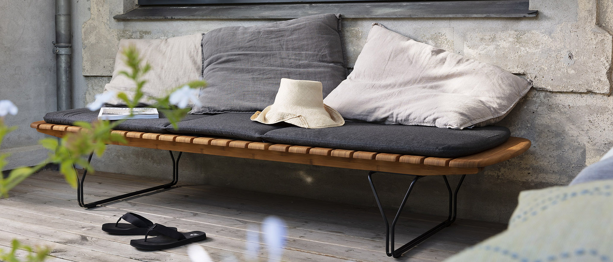 Sommer Stil Boutique -Sommer Stil Boutique MOLO with cushion banner